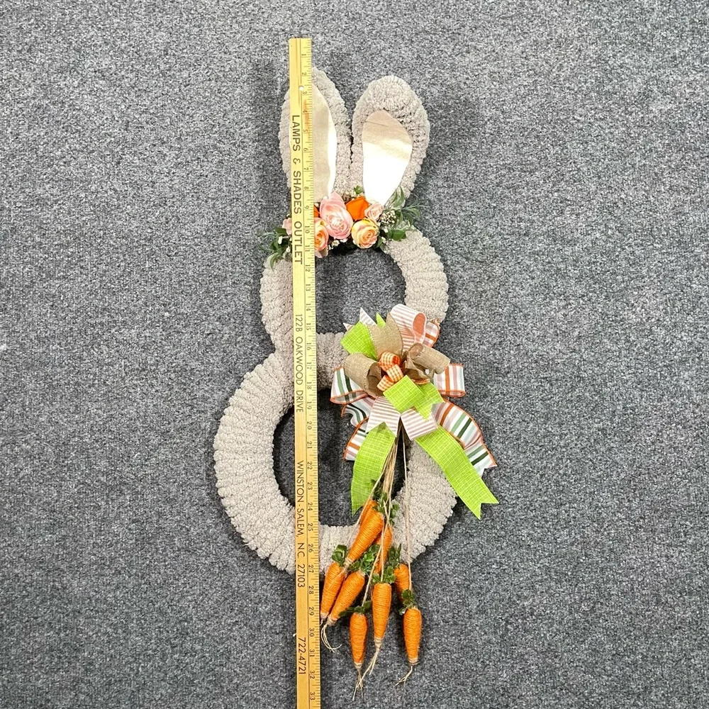 NWT Easter Bunny Wreath for Front Door